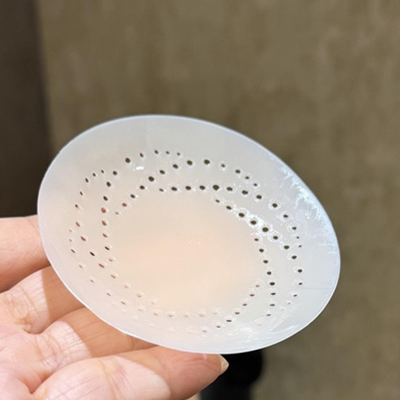 男性用乳首カバー シリコン製 見えないブラ 胸パッド 透け防 - Silicone Bra Adhesive のレビューと価格